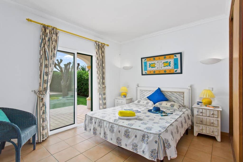 Villa White Sands - Private Oasis, Heated Pool, Beaches & Strip Nearby Albufeira Exterior photo